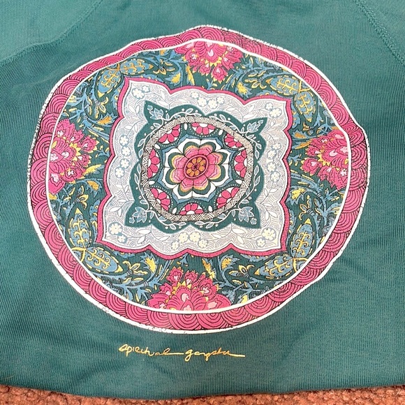 NWT Spiritual Gangster hoodie - Picture 3 of 8